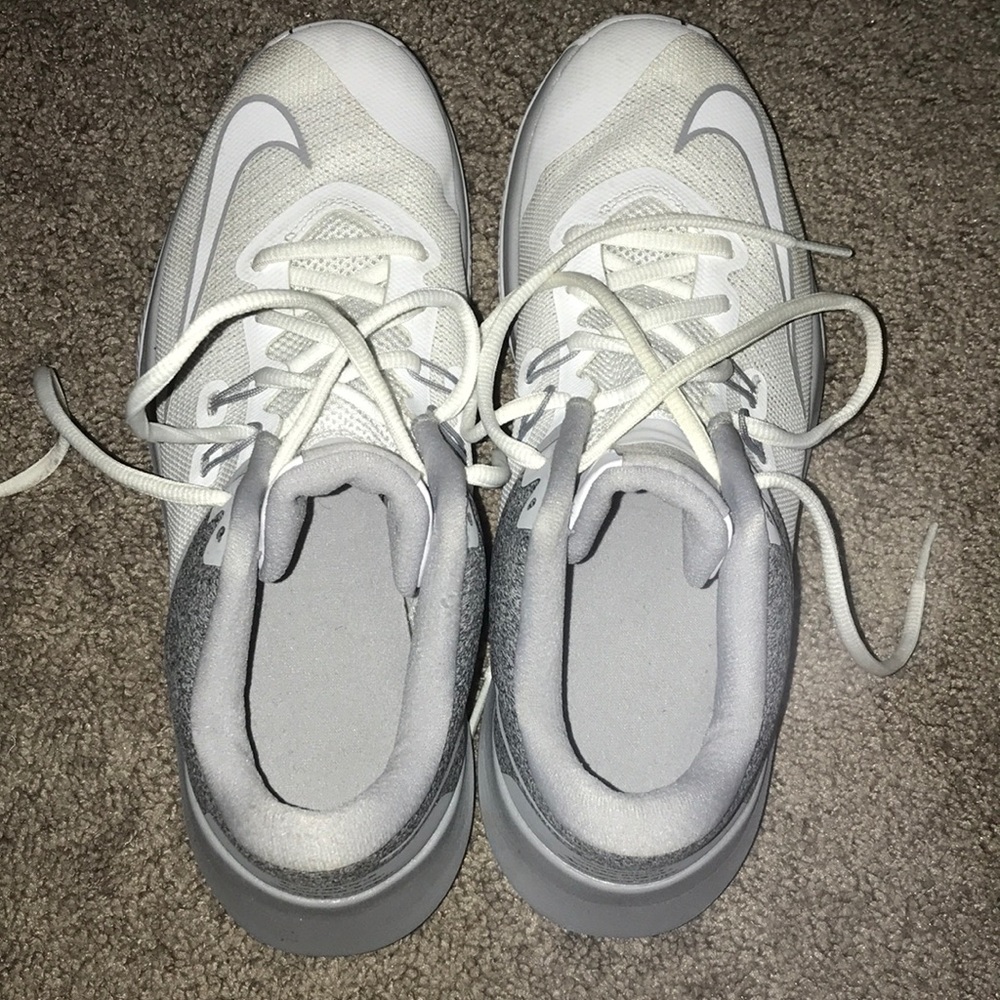 Nike Versatile II